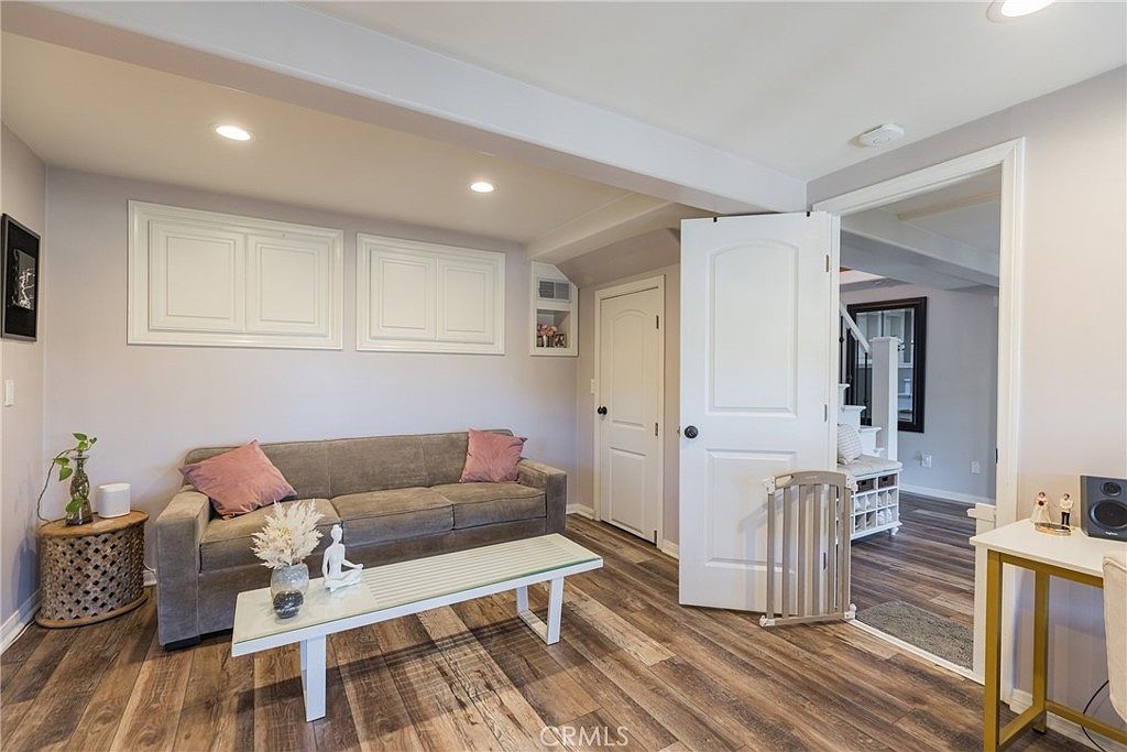 Primary suite with views to the trees